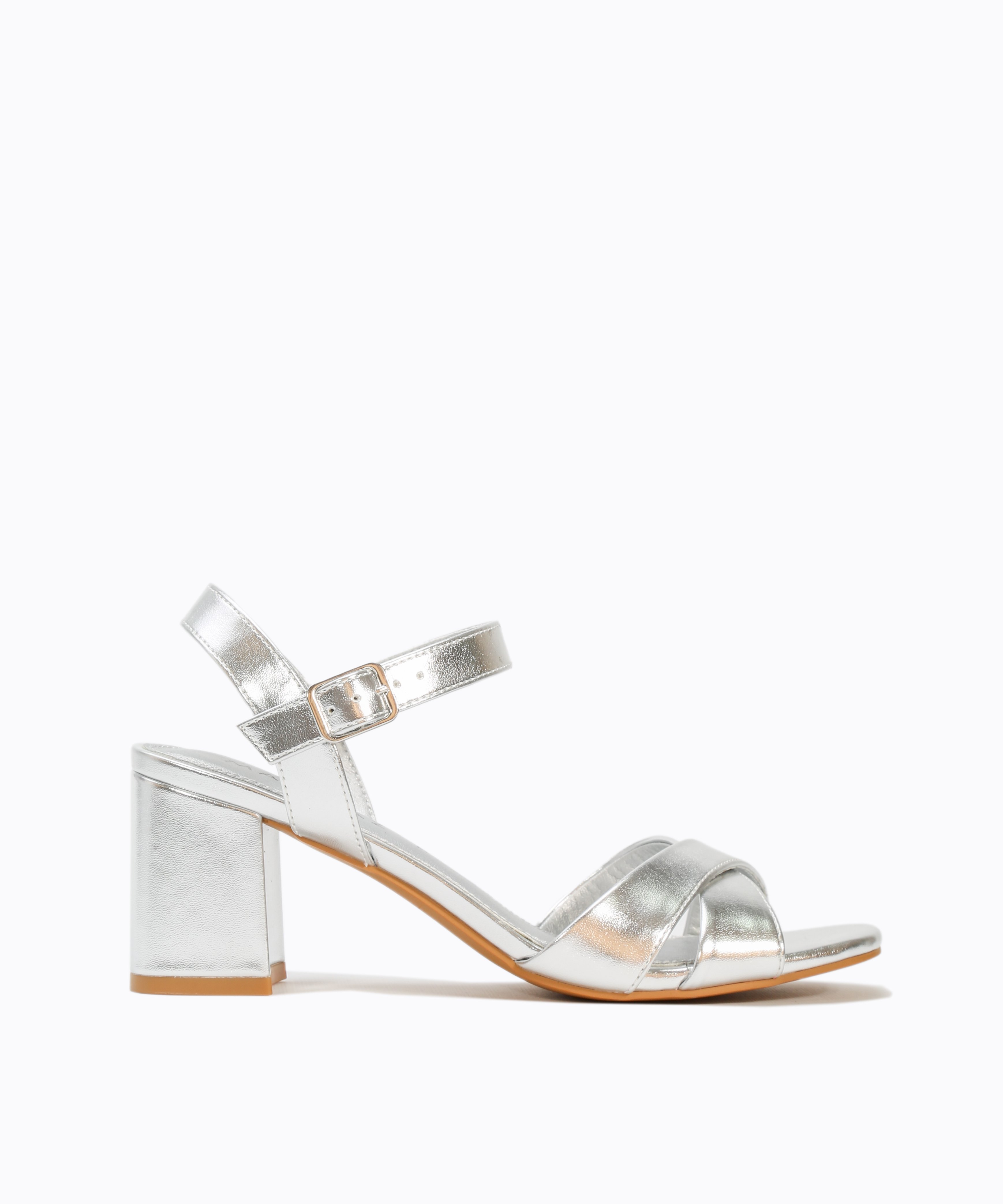 Sandalias tacón medio